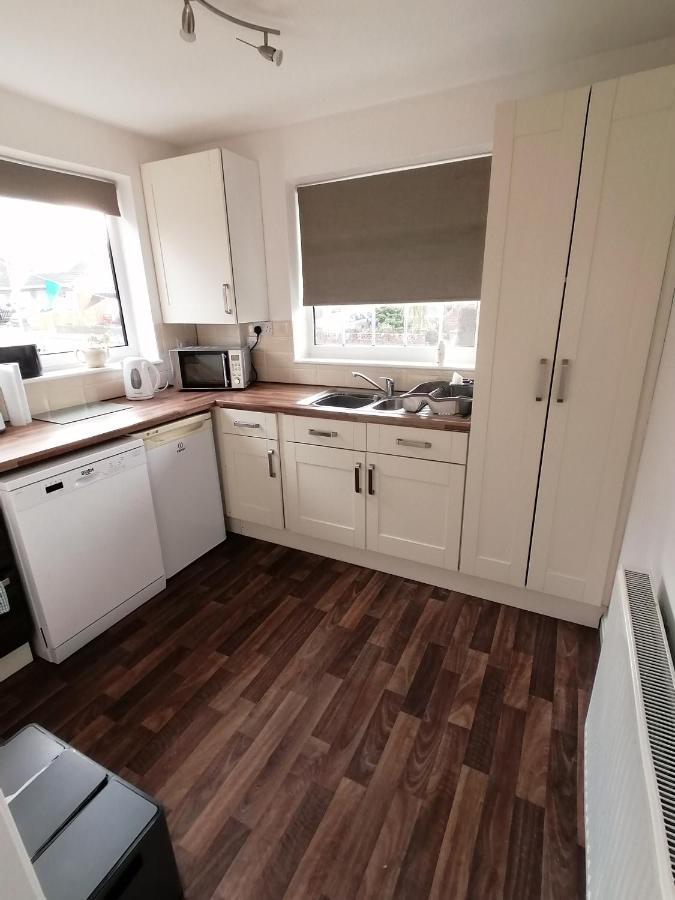Spring Gardens Holiday Bungalow Cayton Exterior foto
